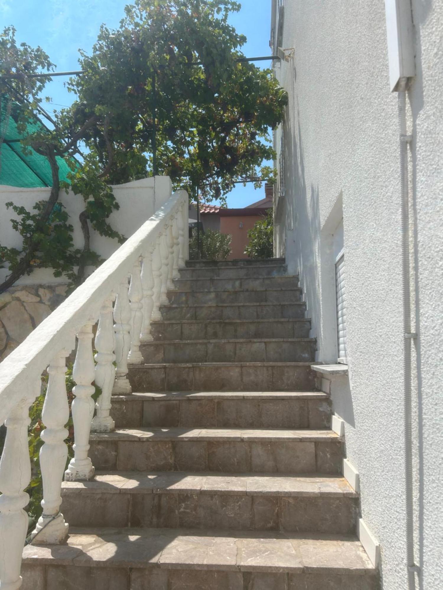 Anka Pag Apartment