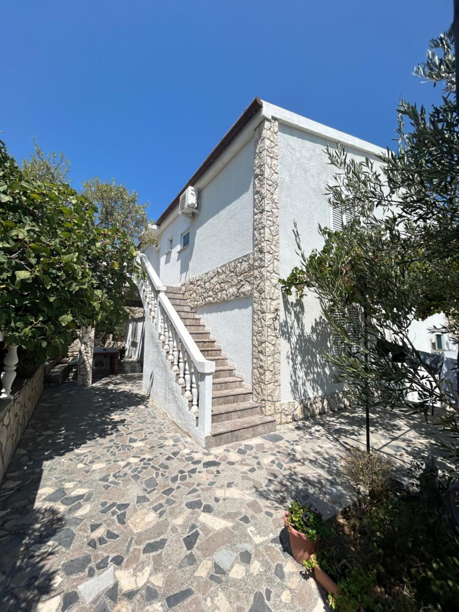 Apartment Anka Pag